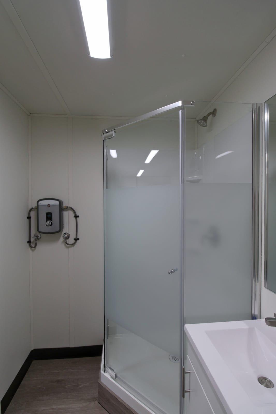 20&prime; Site office + Washroom - STARMAX Containers PTY. LTD