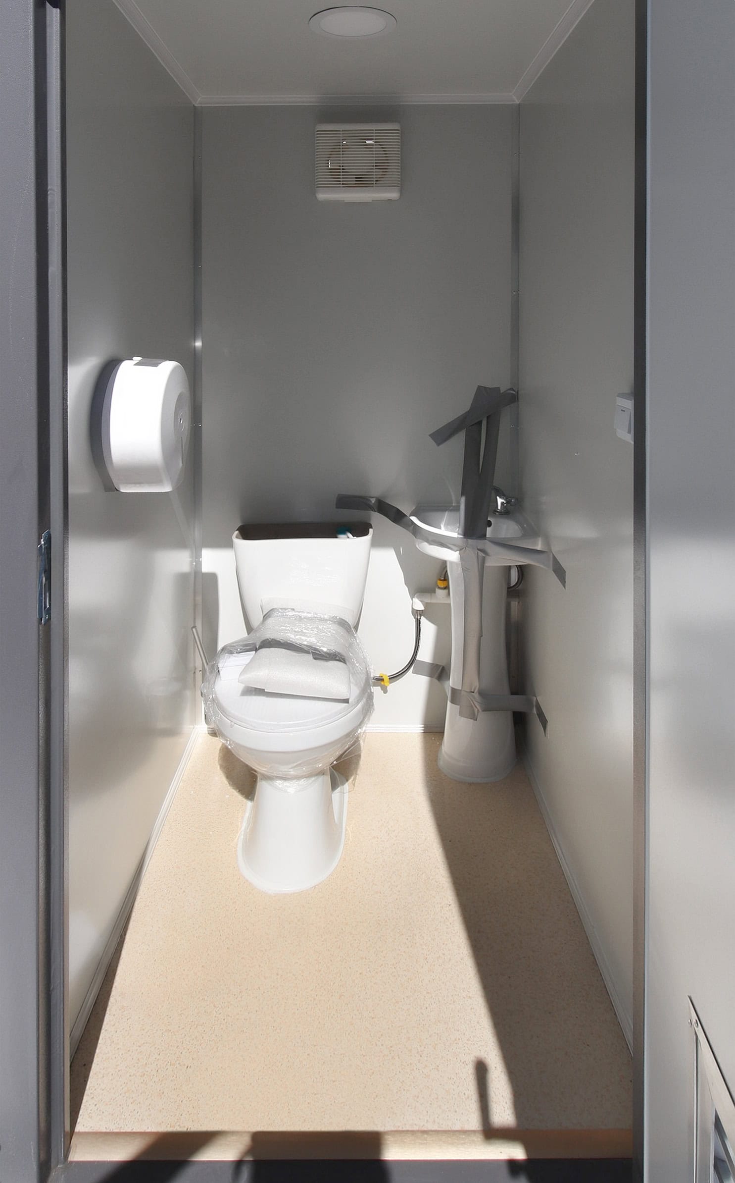 M&B | Double Stall Portable Washroom - STARMAX Containers PTY. LTD
