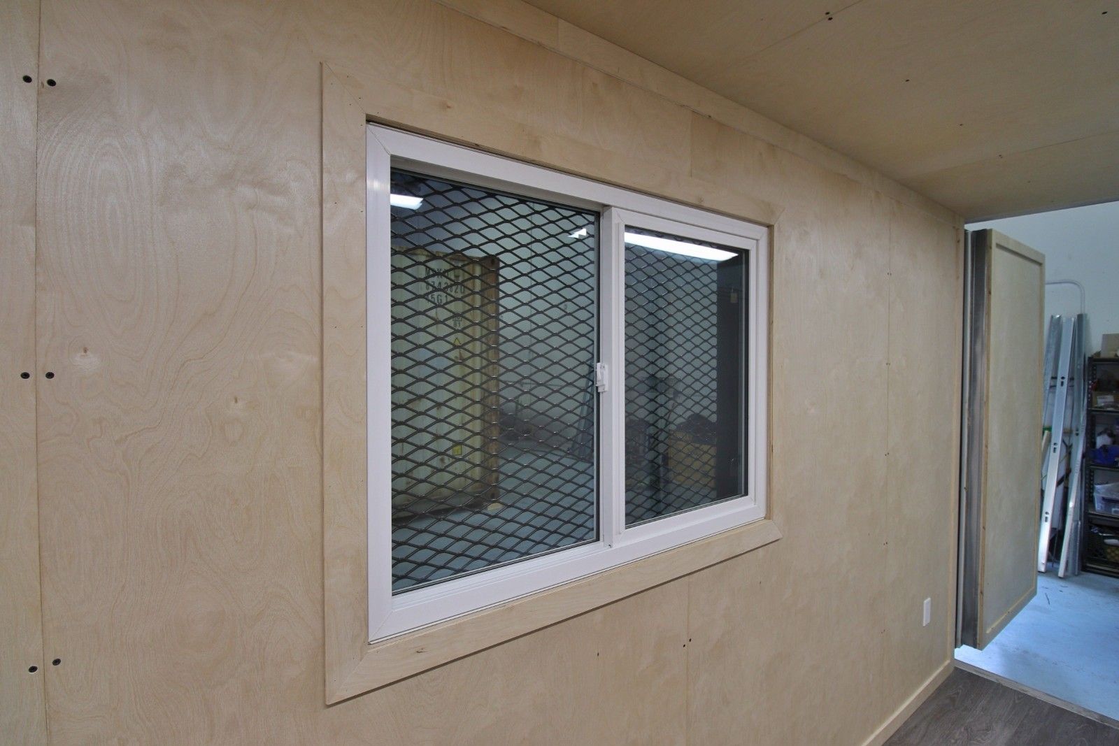 40&rsquo; Office CUBE &ndash; Wood Finished - STARMAX Containers PTY. LTD