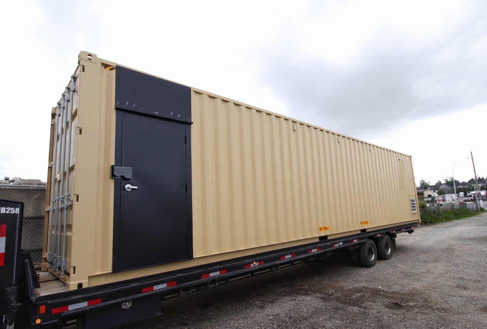 40&prime; Compressor Room - STARMAX Containers PTY. LTD