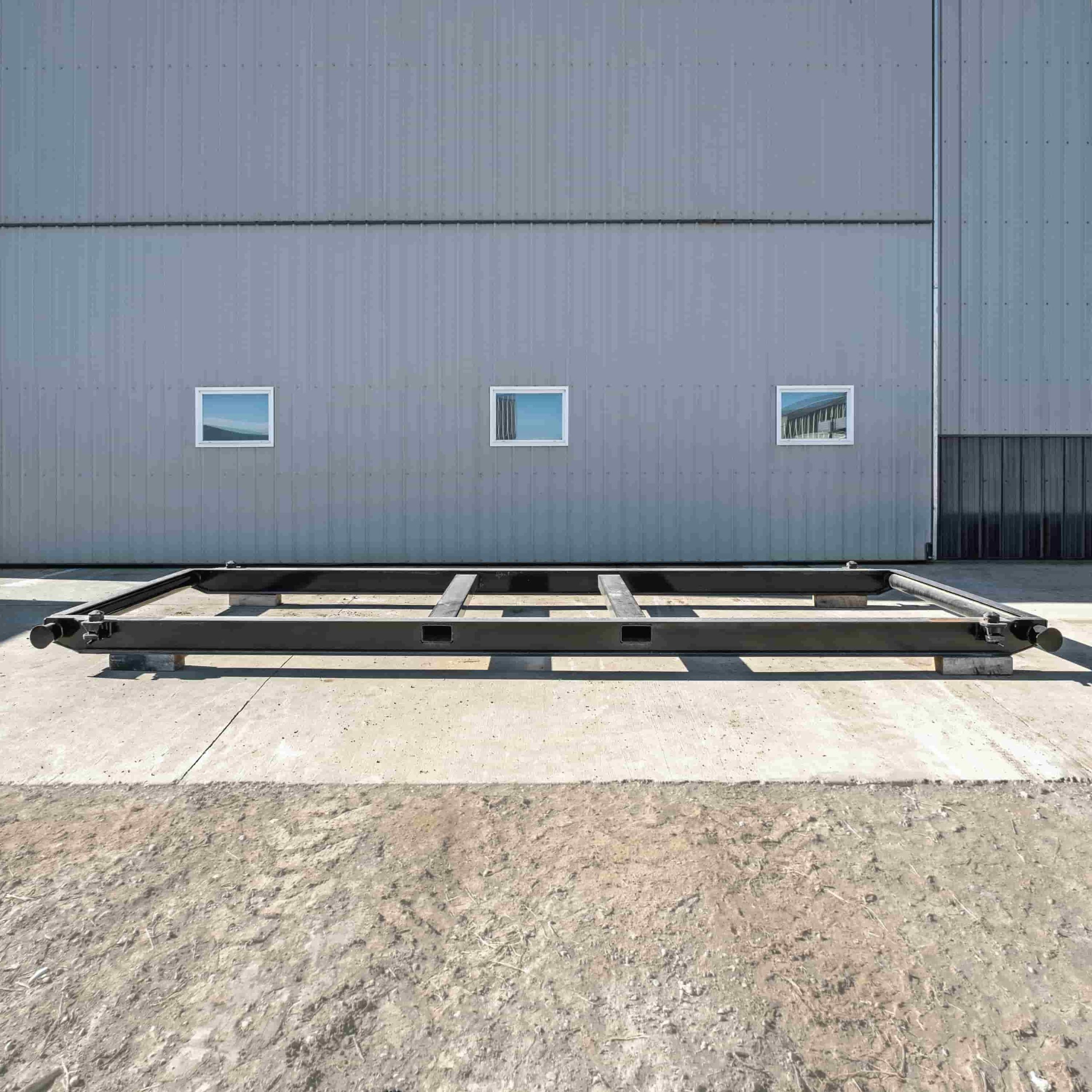 20&rsquo; Skid w/ Twist locks &ldquo;Non Grated&rdquo; - STARMAX Containers PTY. LTD