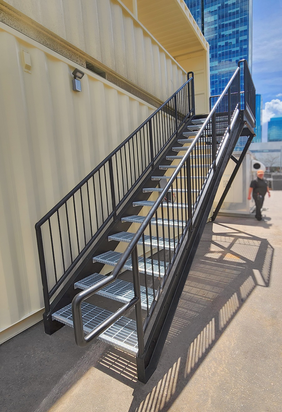 40&rsquo;HC VIP Area with Patio for the Oilers - STARMAX Containers PTY. LTD