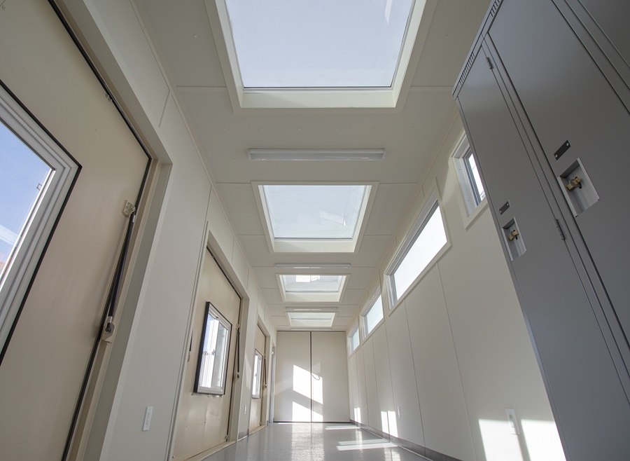 40&rsquo; Art Studio w/Flip up Doors - STARMAX Containers PTY. LTD
